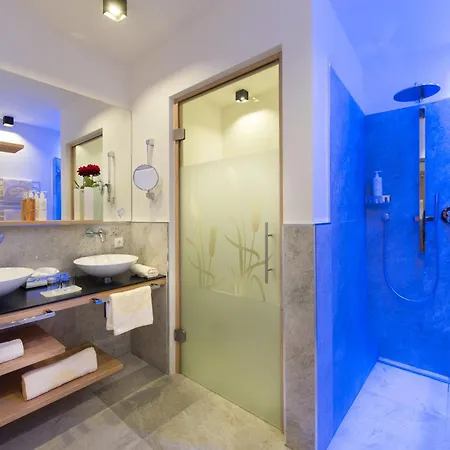 Hotel Parc Am 4*